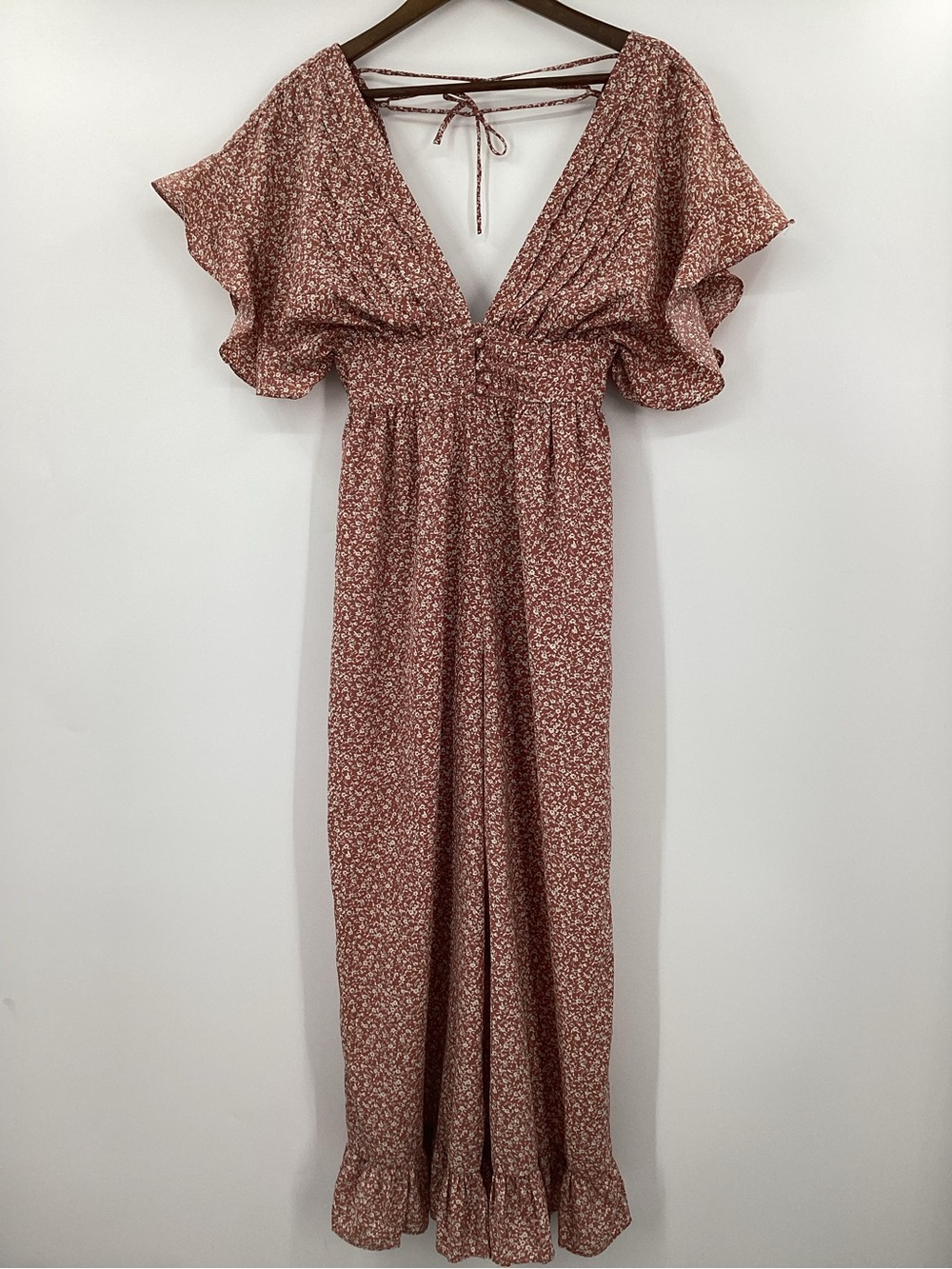 Storia Rust Floral Cropped Jumpsuit with Ruffle Sleeves